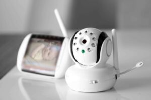3 Safest Wi-Fi Baby Monitors 2022 - Buying Guide and Reviews 12