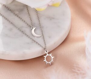 5 Best Sun Necklaces & Pendants For Girls 2022 4